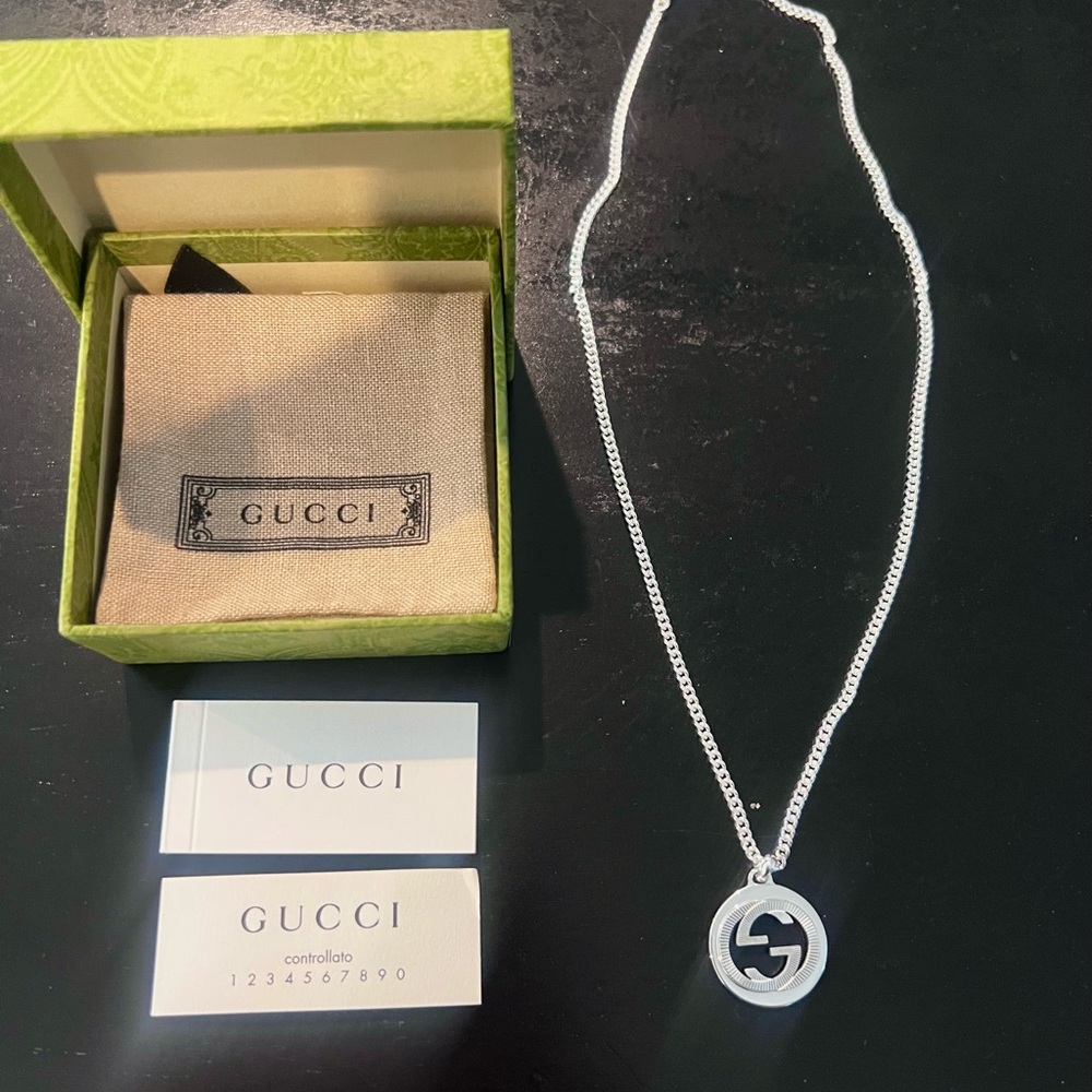 Gucci GG Silver Groove Necklace with Logo Pendant